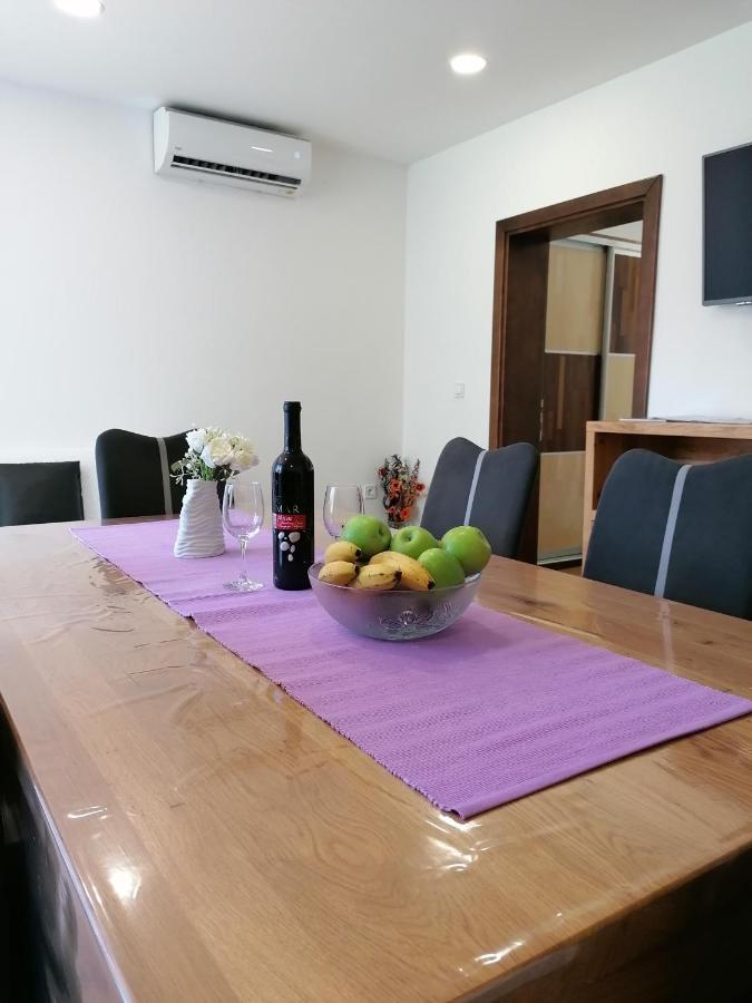 Apartment "B" 50 M From The Beach Zadar Exterior foto