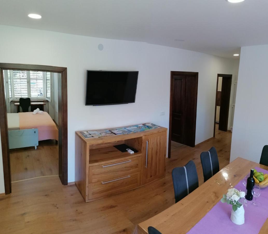 Apartment "B" 50 M From The Beach Zadar Exterior foto